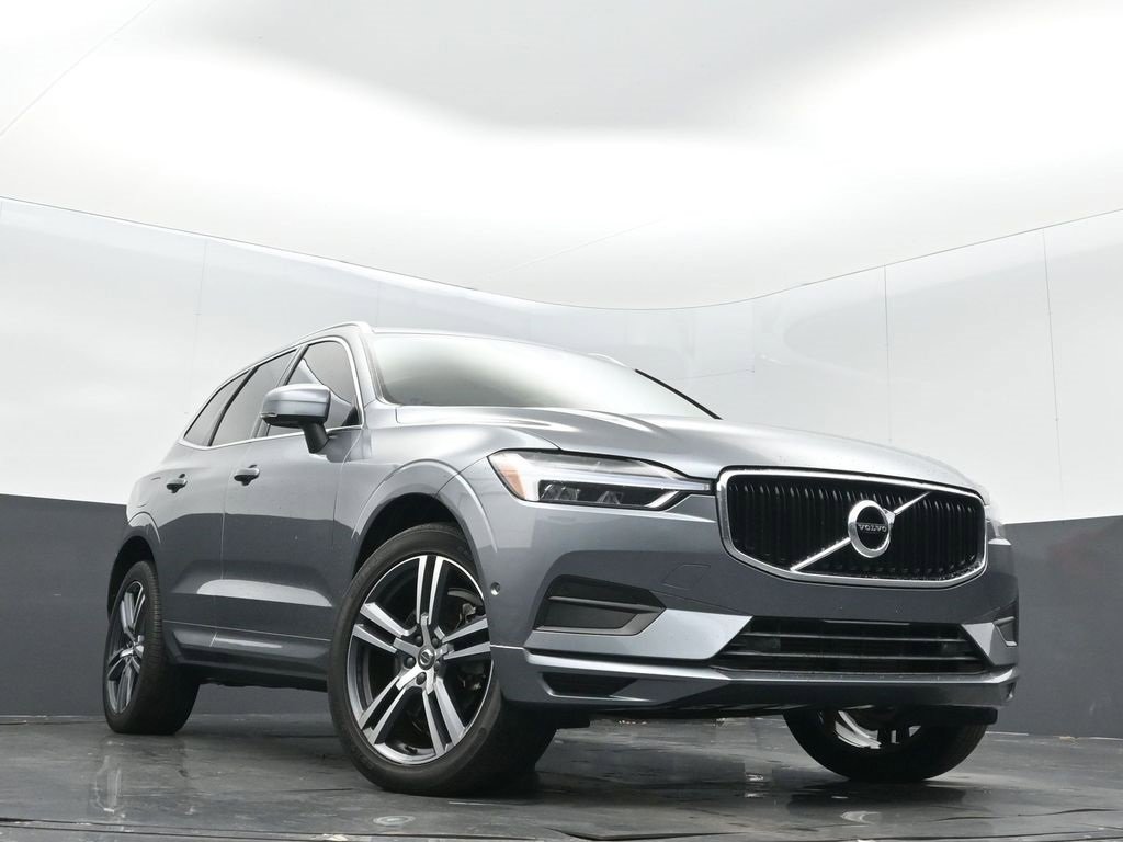 Used 2019 Volvo XC60 T6 Momentum w/ Multimedia Package image 31