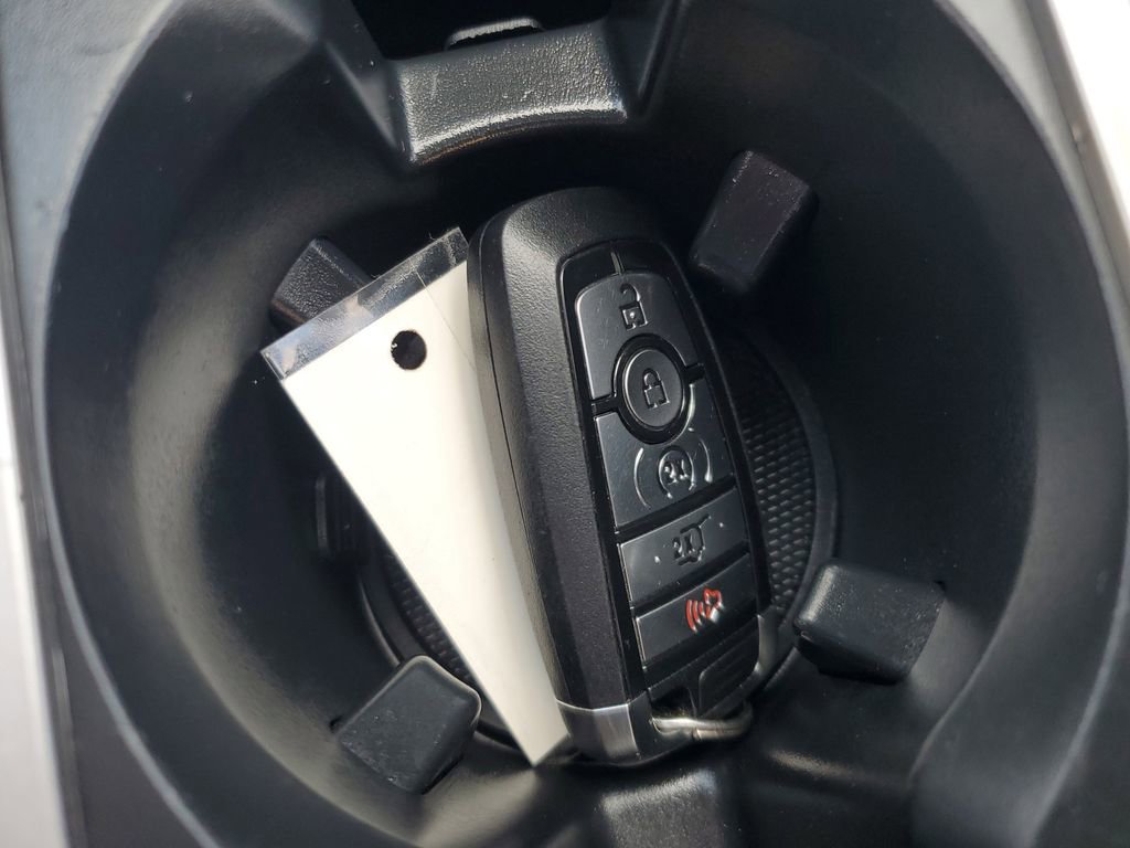 Used 2023 Ford Explorer Limited w/ Equipment Group 301A image 22