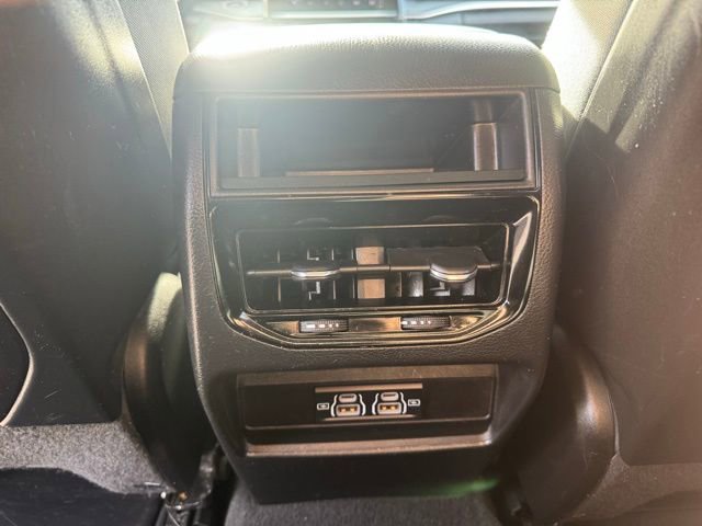 Certified 2023 Jeep Grand Cherokee Laredo image 10