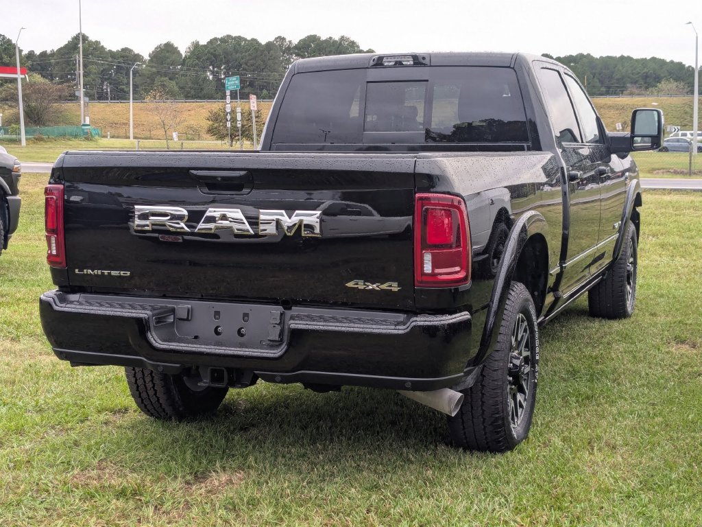 Used 2026 RAM 2500 Limited AWD/4WD image 7