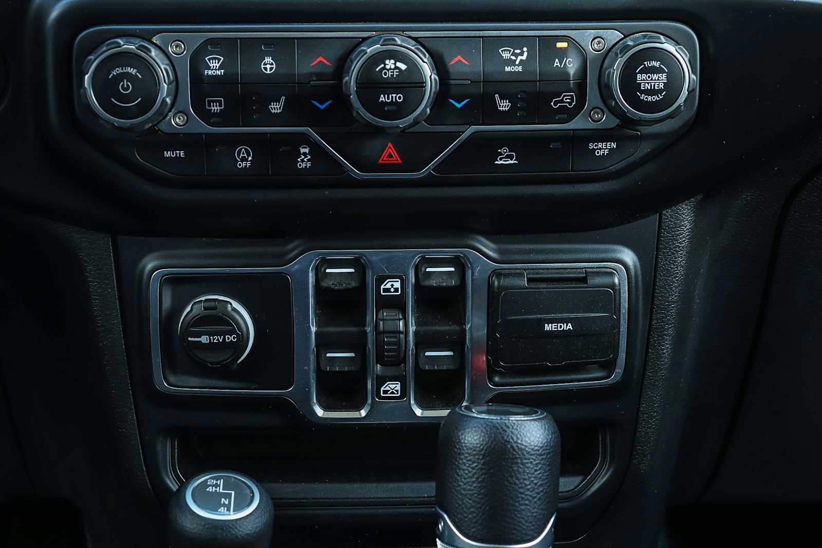 Used 2021 Jeep Wrangler Unlimited Sport AWD/4WD image 16
