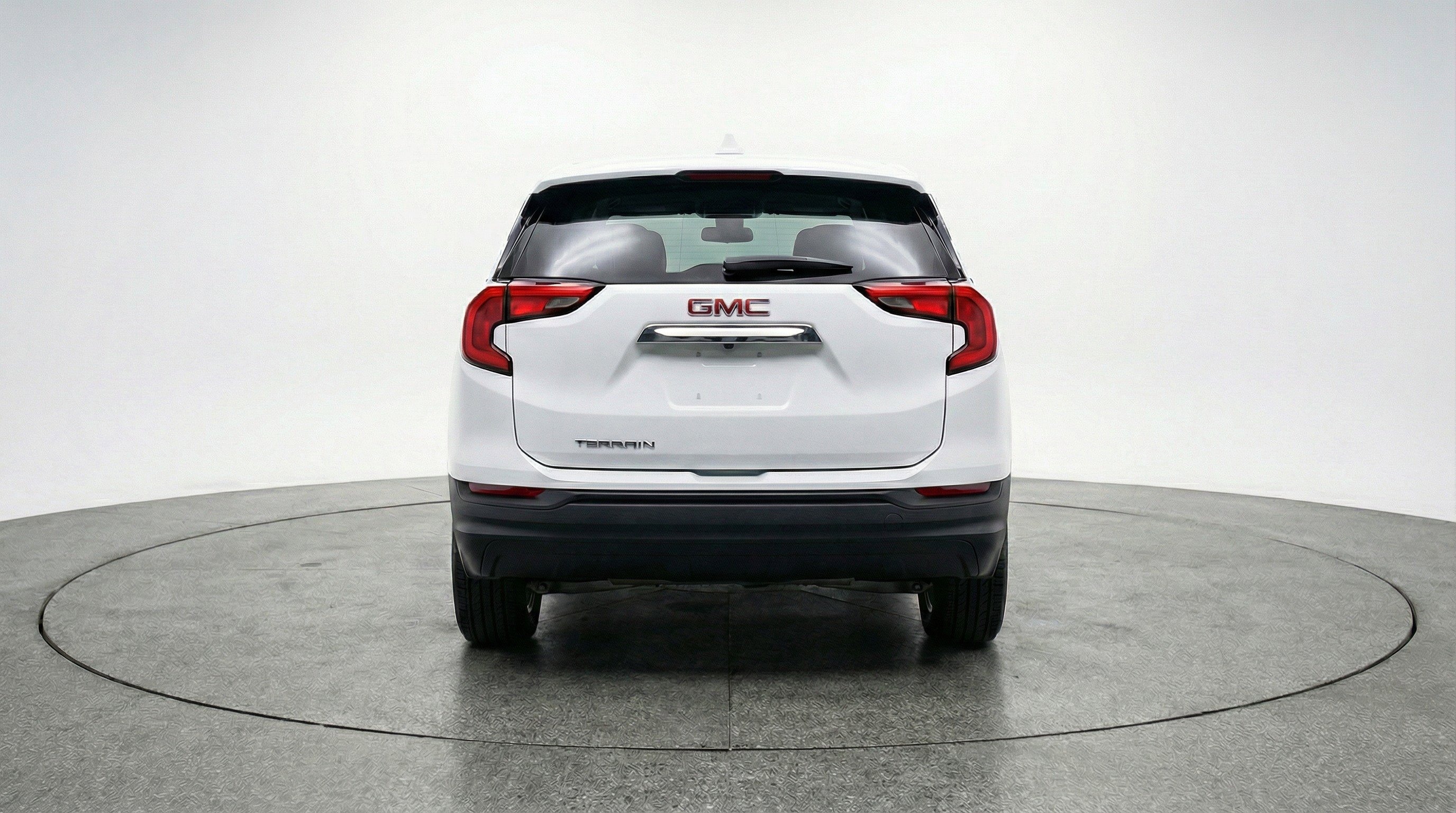 Used 2024 GMC Terrain SLE FWD image 7