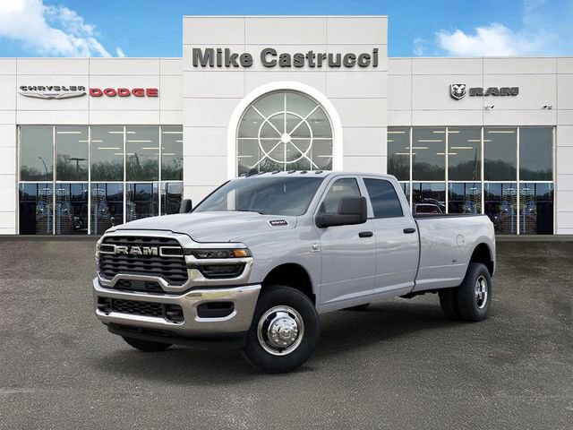 New 2026 RAM 3500 Tradesman w/ Chrome Appearance Group A AWD/4WD image 2