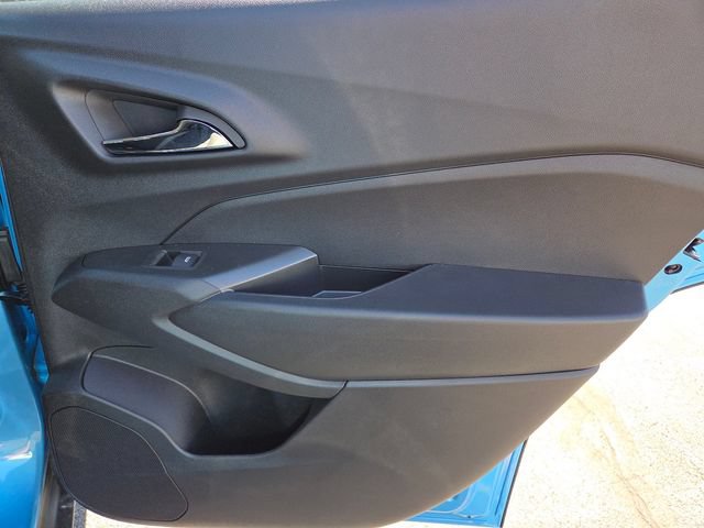 New 2026 Chevrolet Trax LT w/ Driver Confidence Package FWD image 25
