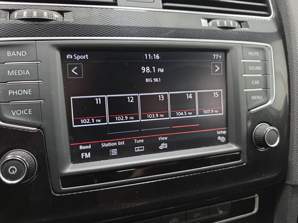 Used 2017 Volkswagen GTI Sport FWD image 20
