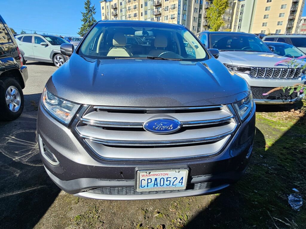 Used 2017 Ford Edge SEL w/ Equipment Group 201A image 3