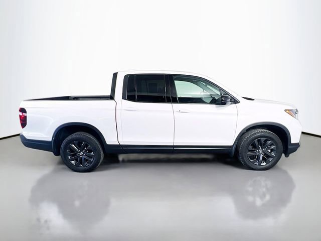Used 2025 Honda Ridgeline Sport image 9