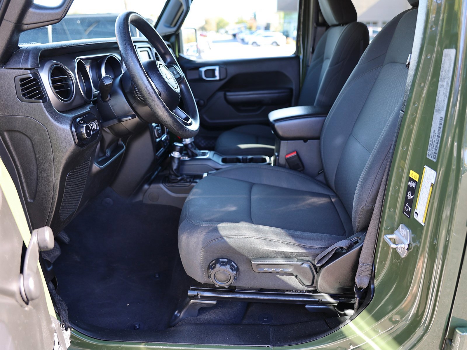 Used 2021 Jeep Wrangler Unlimited Sport image 17