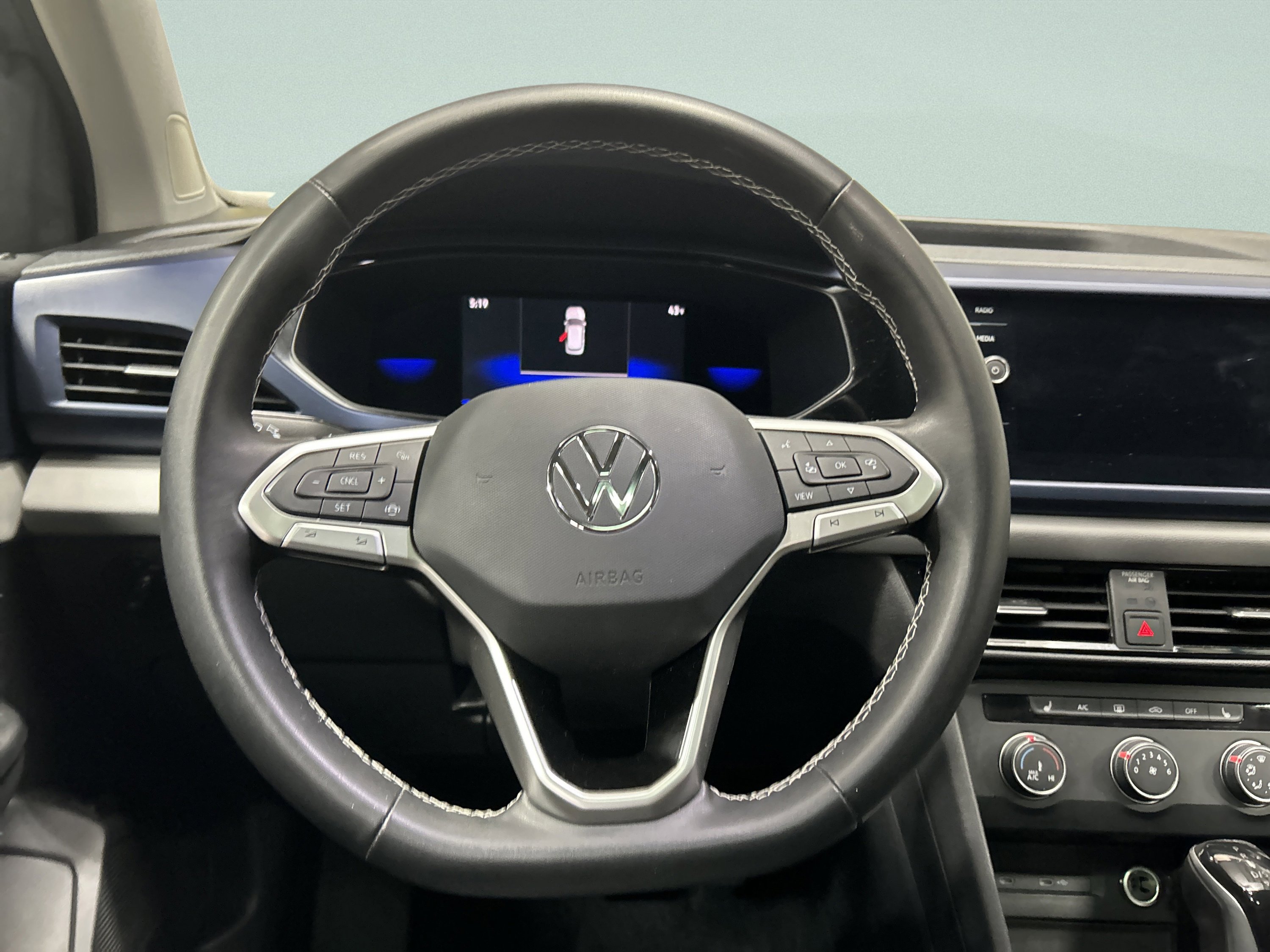 Used 2022 Volkswagen Taos SE image 19