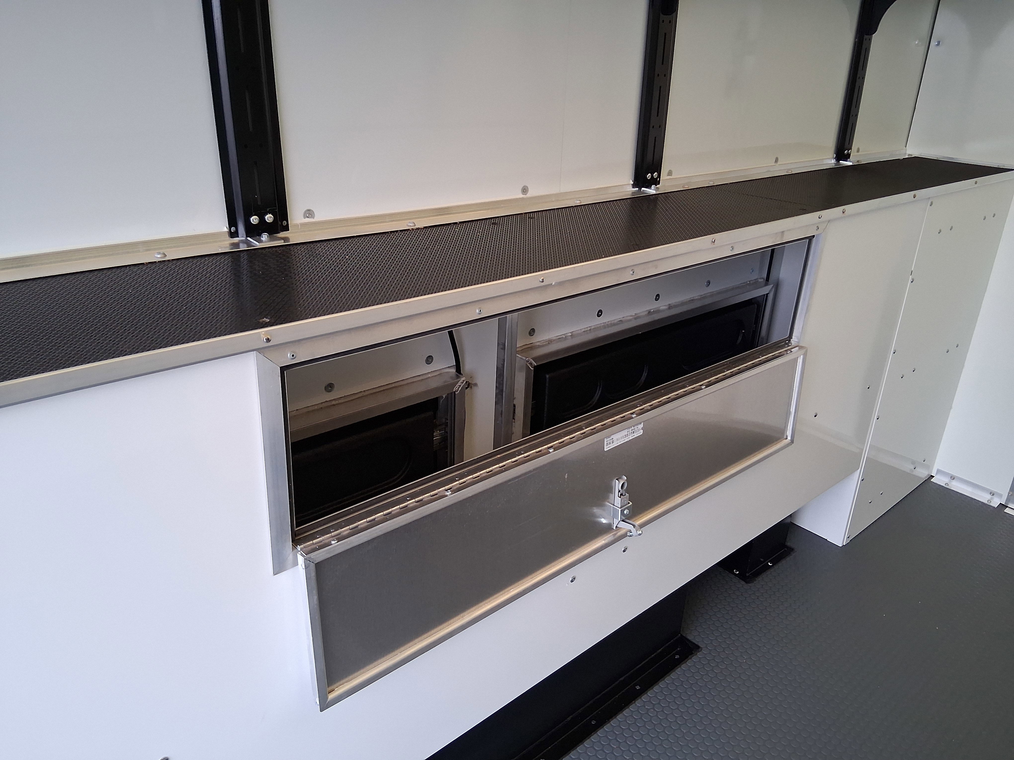 New 2025 GMC Savana 3500 w/ Power Convenience Package image 17