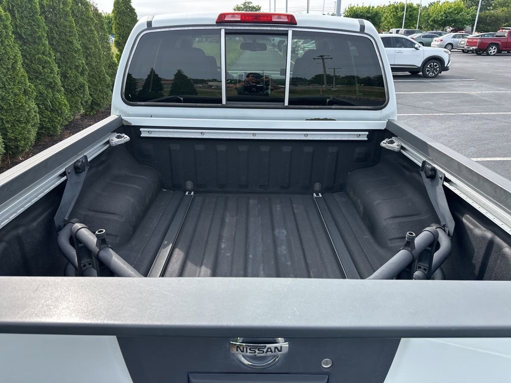 Used 2016 Nissan Frontier SV w/ SV Value Truck Package RWD image 34