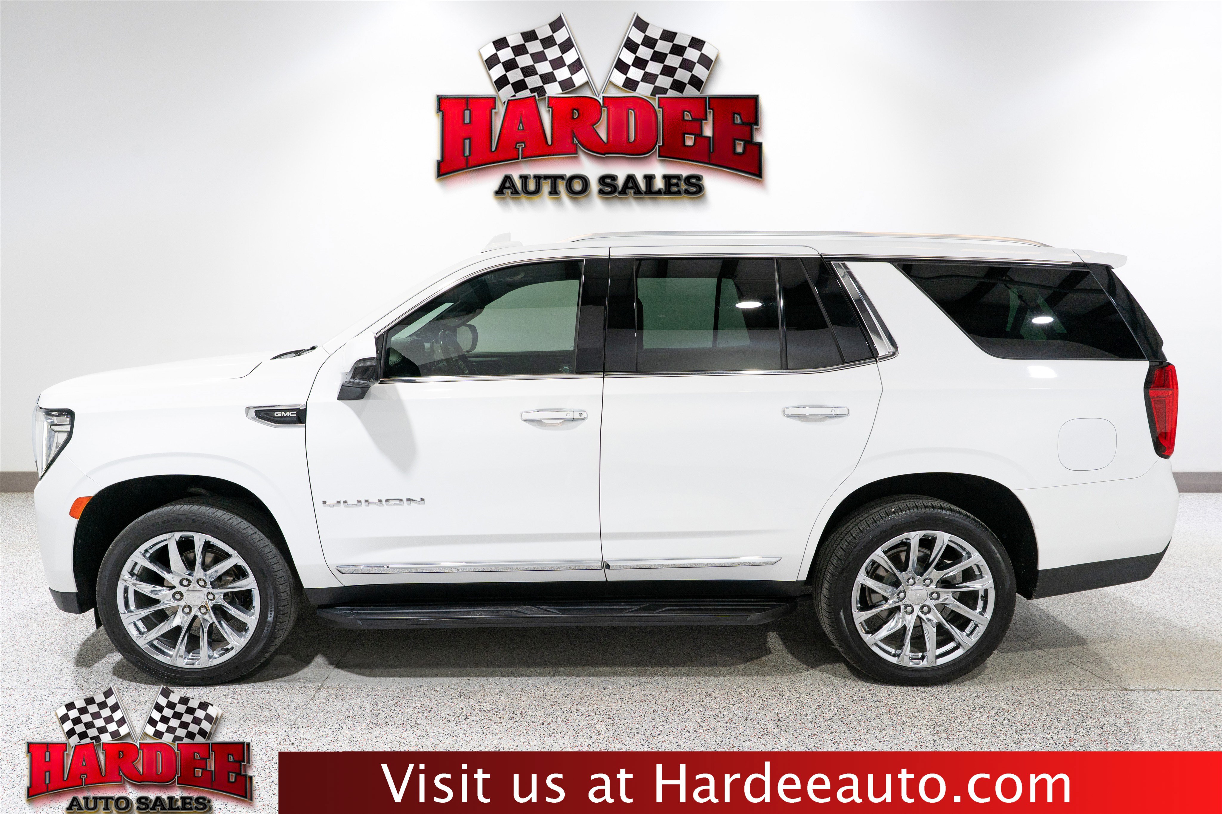 Used 2022 GMC Yukon SLT w/ SLT Premium Package AWD/4WD image 1