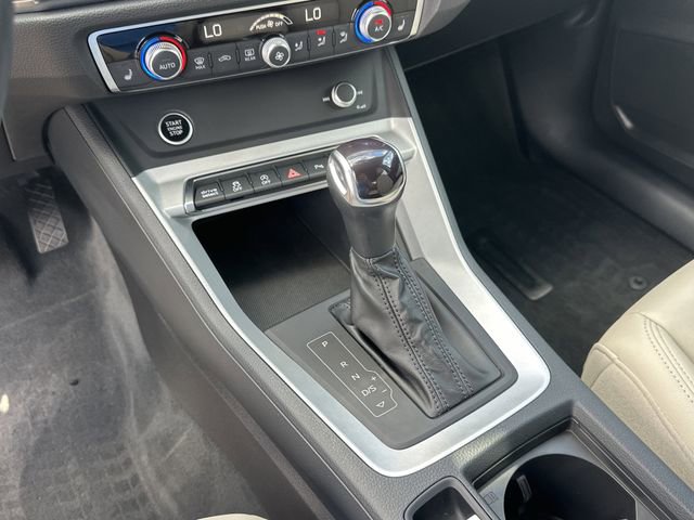 Used 2022 Audi Q3 2.0T Premium w/ Convenience Package AWD/4WD image 27