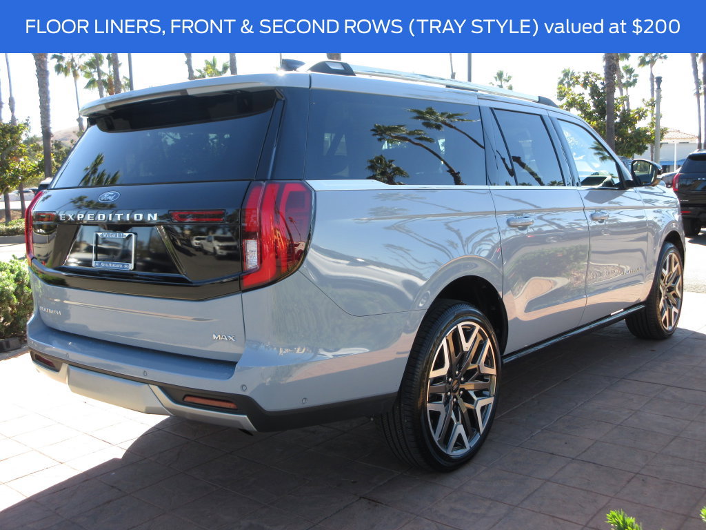 Certified 2025 Ford Expedition Max Platinum w/ Platinum Ultimate Package AWD/4WD image 4