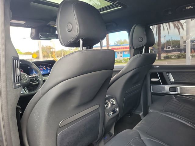 Used 2025 Mercedes-Benz G 550 image 10