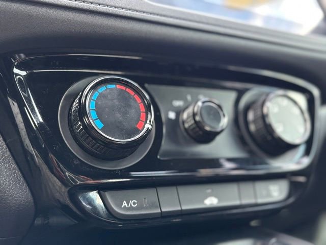 Used 2022 Honda HR-V Sport image 36