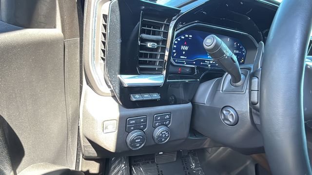 Used 2024 Chevrolet Silverado 1500 High Country w/ High Country Premium Package image 22
