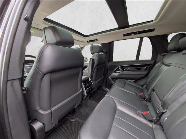 Certified 2023 Land Rover Range Rover SE image 20