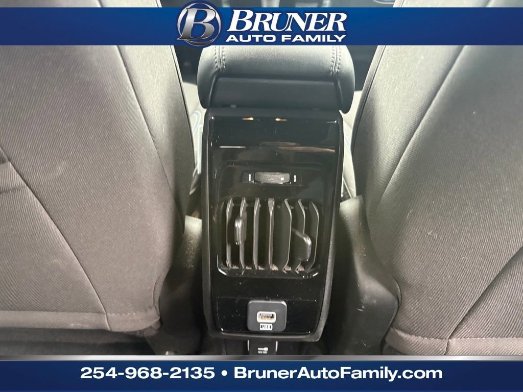 Used 2024 Jeep Compass Sport image 26