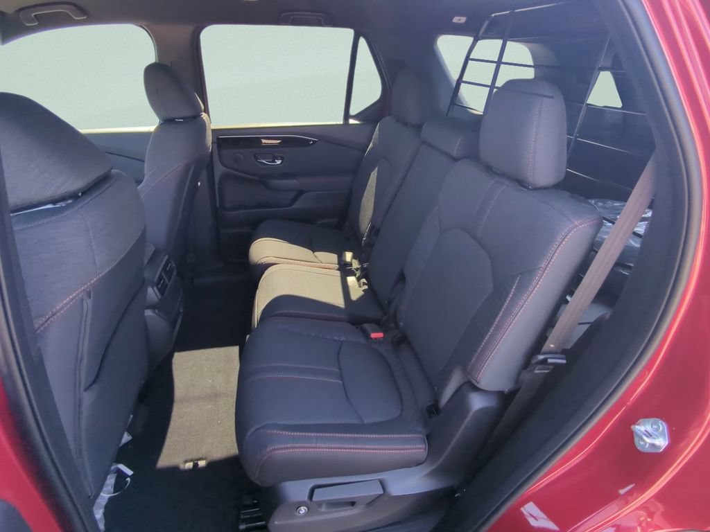 New 2026 Honda Pilot Sport image 14