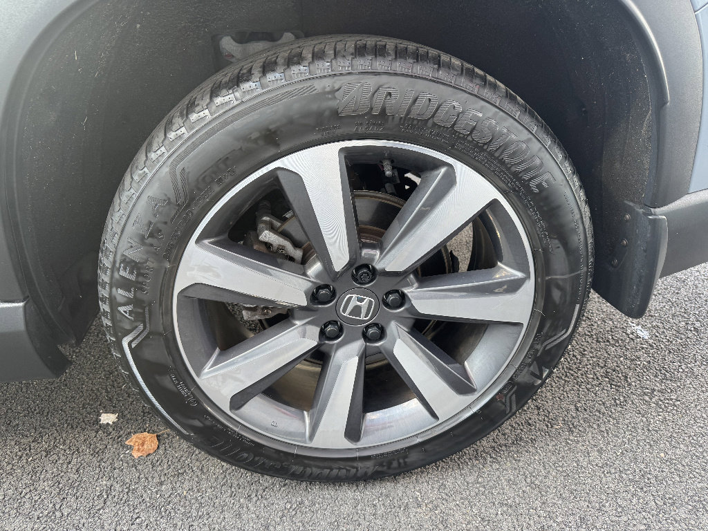 Used 2023 Honda Pilot Elite image 30