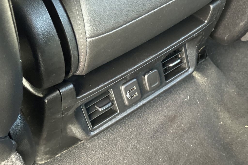Used 2020 Chevrolet Silverado 2500 LTZ AWD/4WD image 13