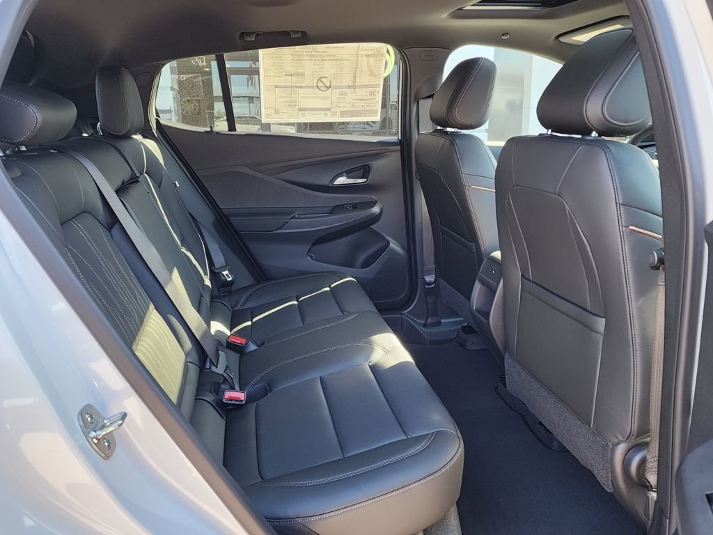 New 2026 Buick Envista Avenir FWD image 41