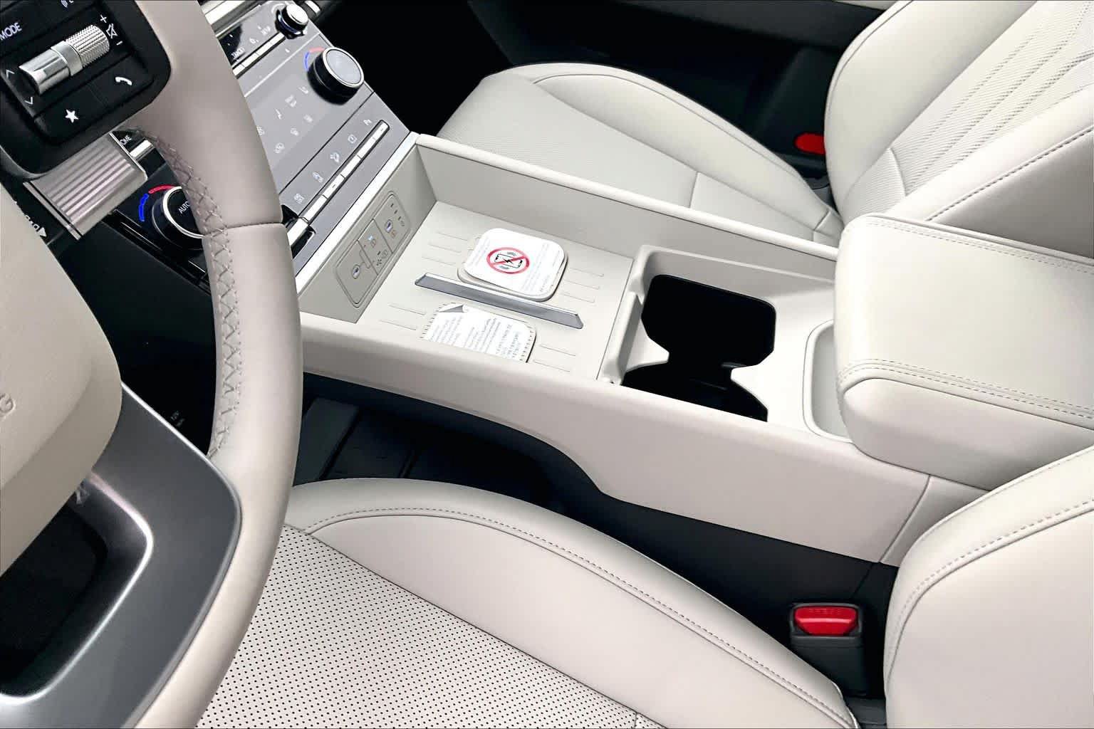New 2027 Hyundai Santa Fe SEL AWD/4WD image 11