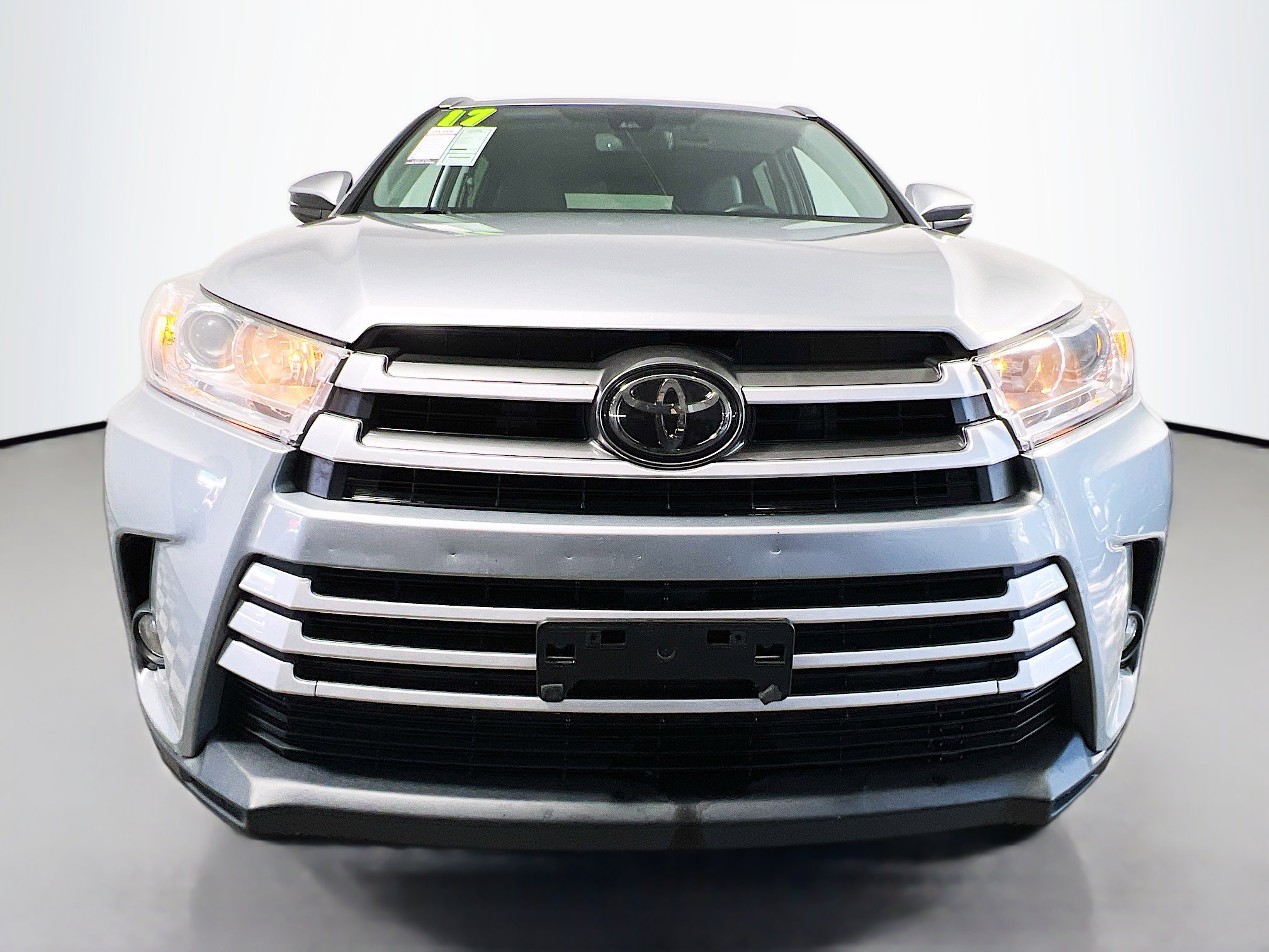 Used 2017 Toyota Highlander XLE image 11