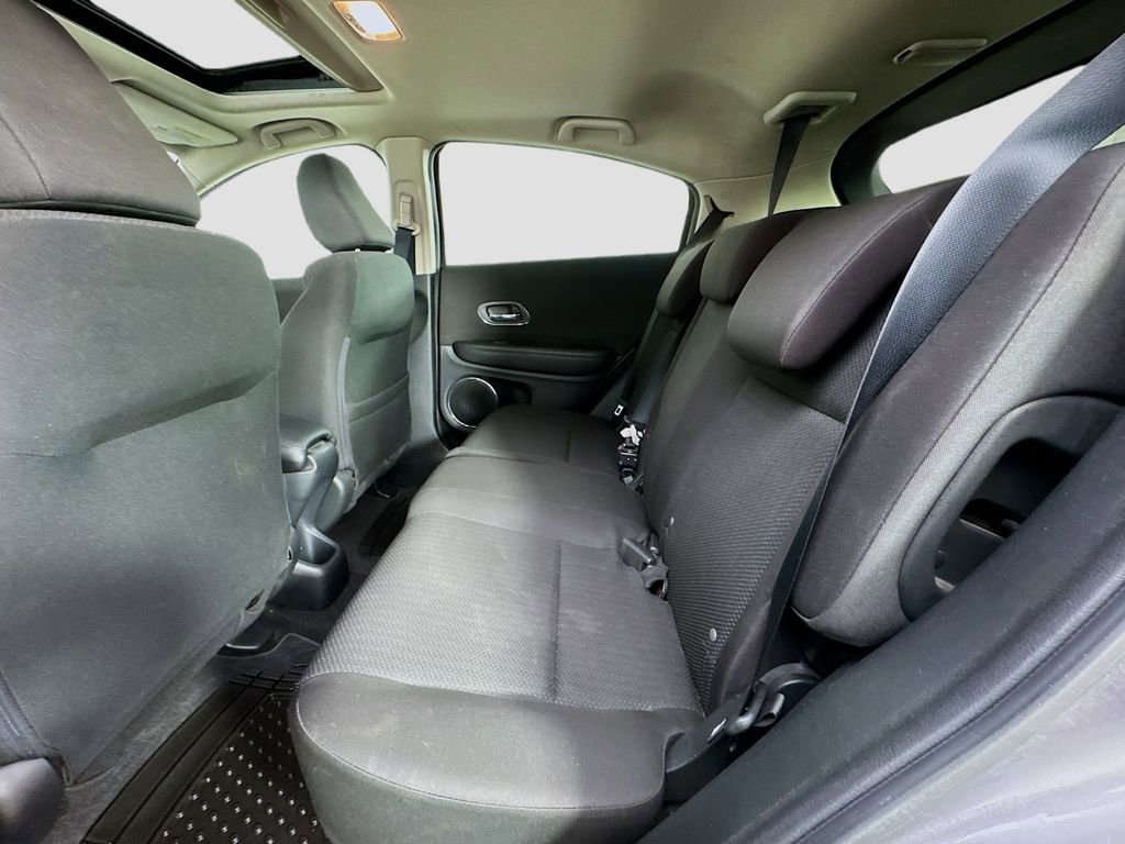 Used 2016 Honda HR-V EX image 29