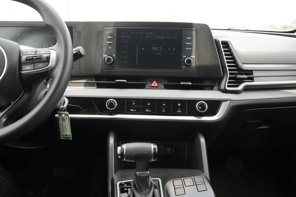 Used 2023 Kia Sportage LX FWD image 11