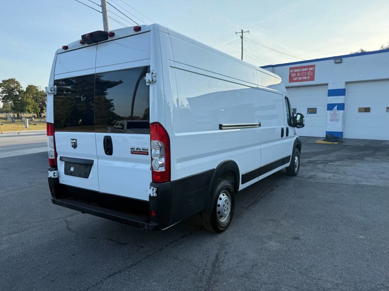Used 2022 RAM ProMaster 3500 w/ Premium Convenience Group image 5