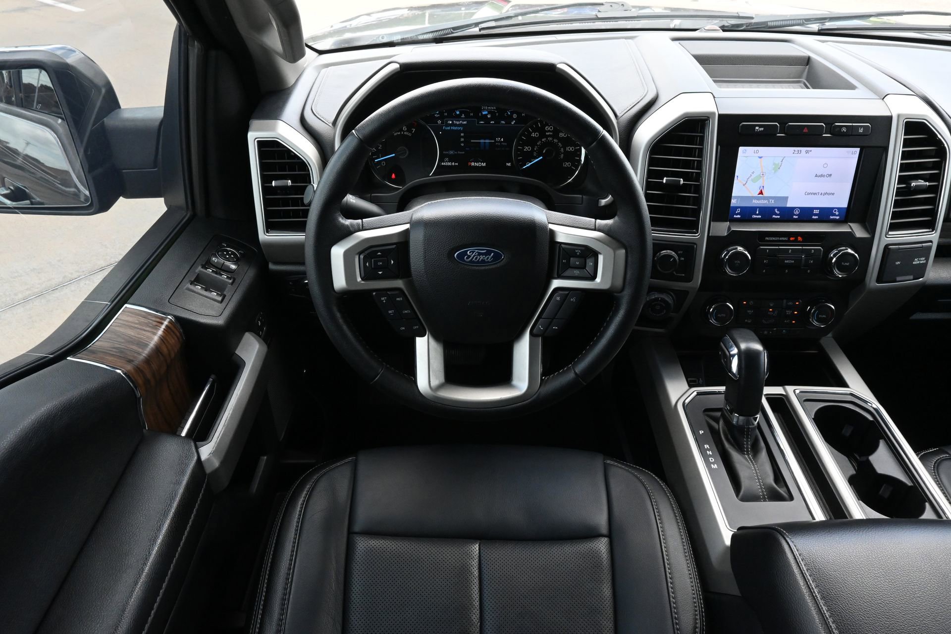 Used 2020 Ford F150 Lariat w/ Equipment Group 501A Mid RWD image 9