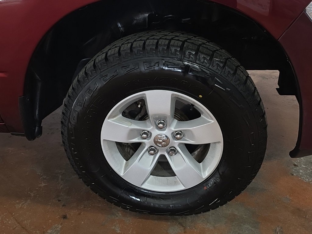 Used 2017 RAM 1500 Express image 9