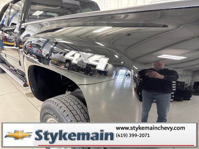 Used 2012 Chevrolet Silverado 3500 LTZ w/ LTZ Plus Package image 12