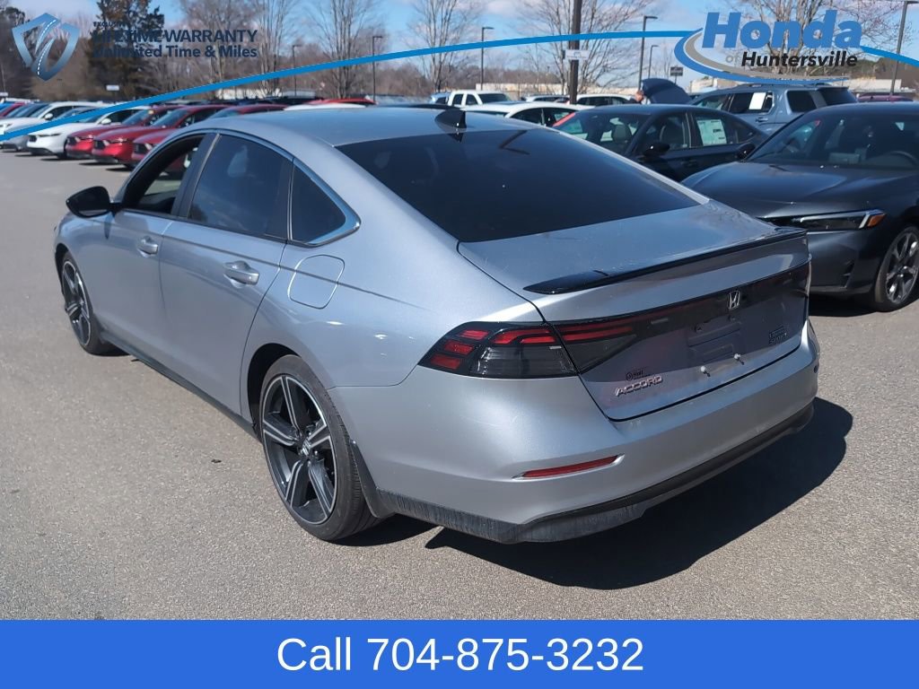 Used 2023 Honda Accord Sport image 5