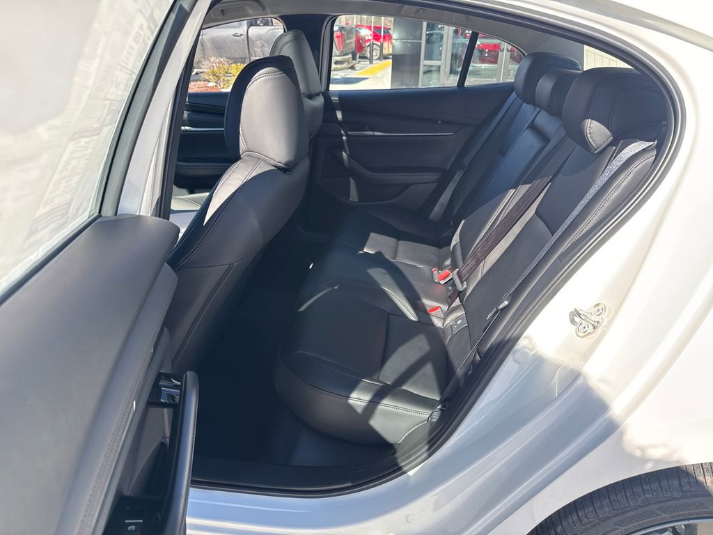 New 2026 MAZDA MAZDA3 2.5 S Sedan w/ Preferred Pkg image 30