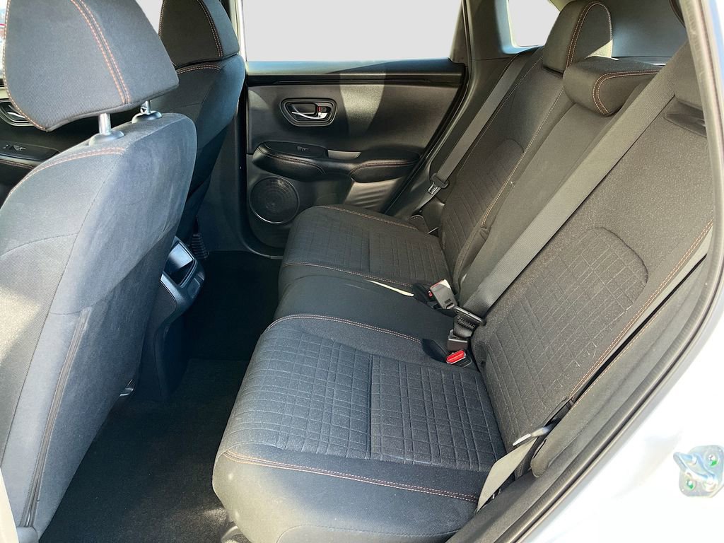 Used 2025 Honda HR-V Sport image 23