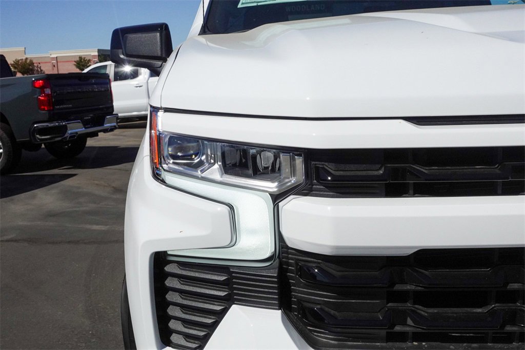 New 2026 Chevrolet Silverado 1500 RST w/ LPO, Dark Essentials Package image 4