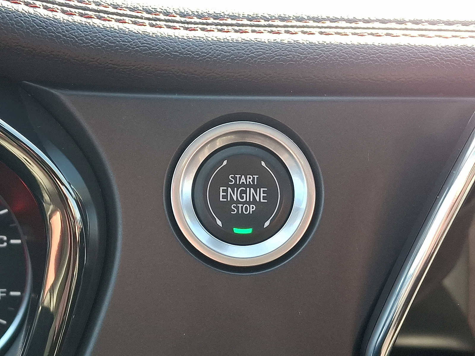 Used 2021 Chevrolet Blazer RS w/ Enhanced Convenience Package image 27