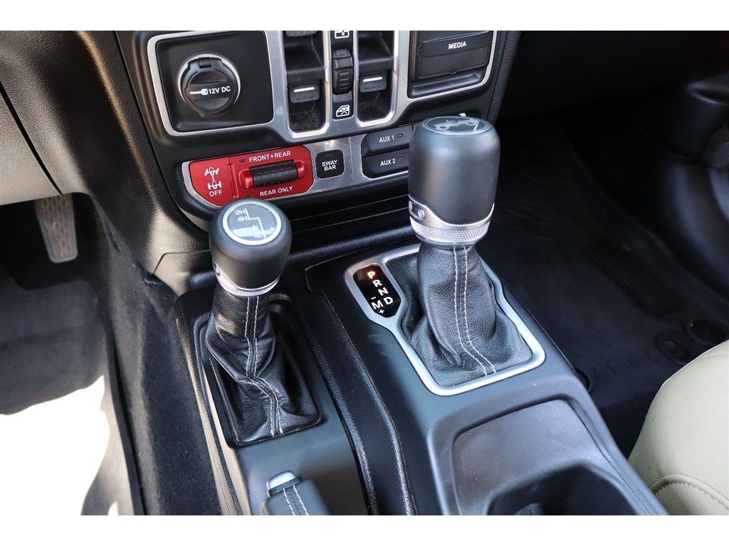 Used 2018 Jeep Wrangler Unlimited Rubicon AWD/4WD image 26