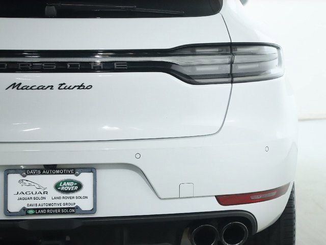 Used 2021 Porsche Macan Turbo image 45