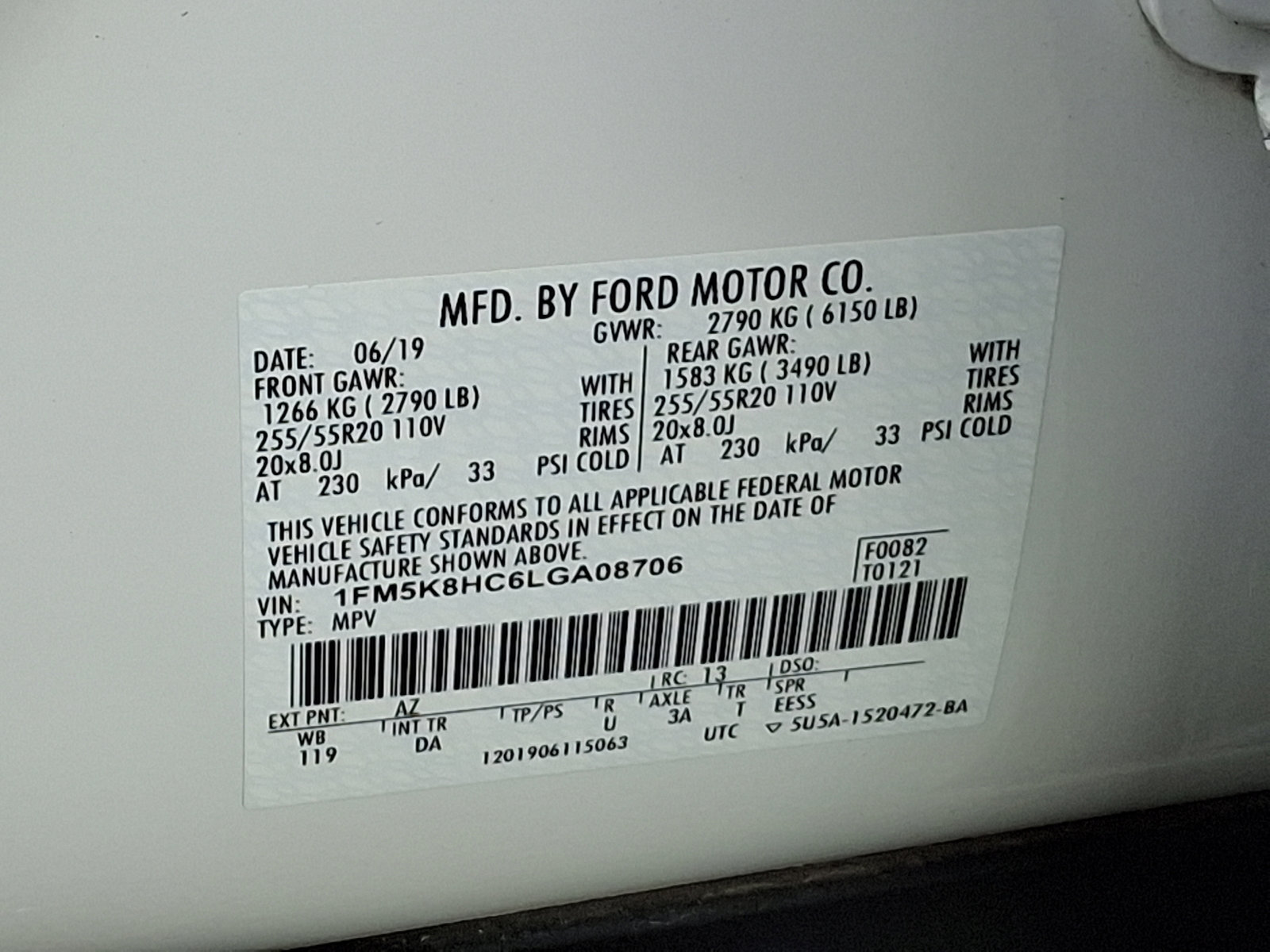 Used 2020 Ford Explorer Platinum w/ Premium Technology Package image 30