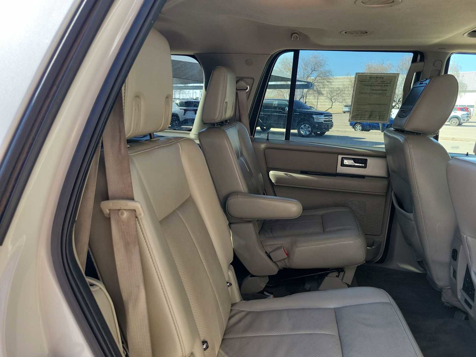 Used 2013 Ford Expedition Limited image 9