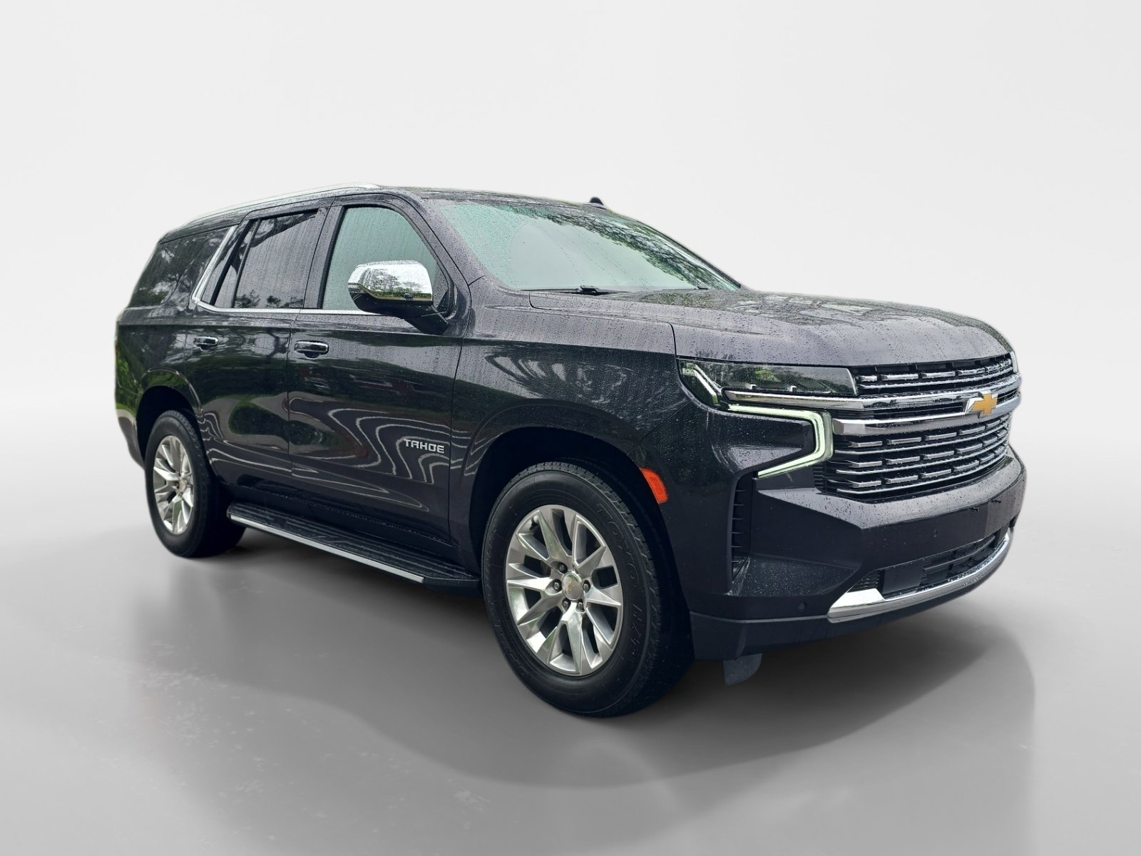Used 2024 Chevrolet Tahoe Premier AWD/4WD image 8