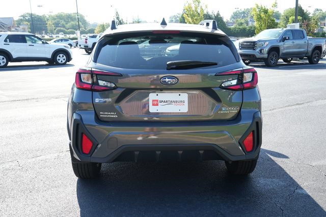 Used 2024 Subaru Crosstrek 2.0i Premium AWD/4WD image 6
