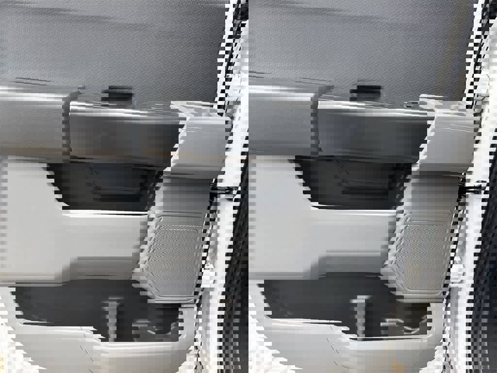 New 2023 Ford F150 Lightning Pro image 17