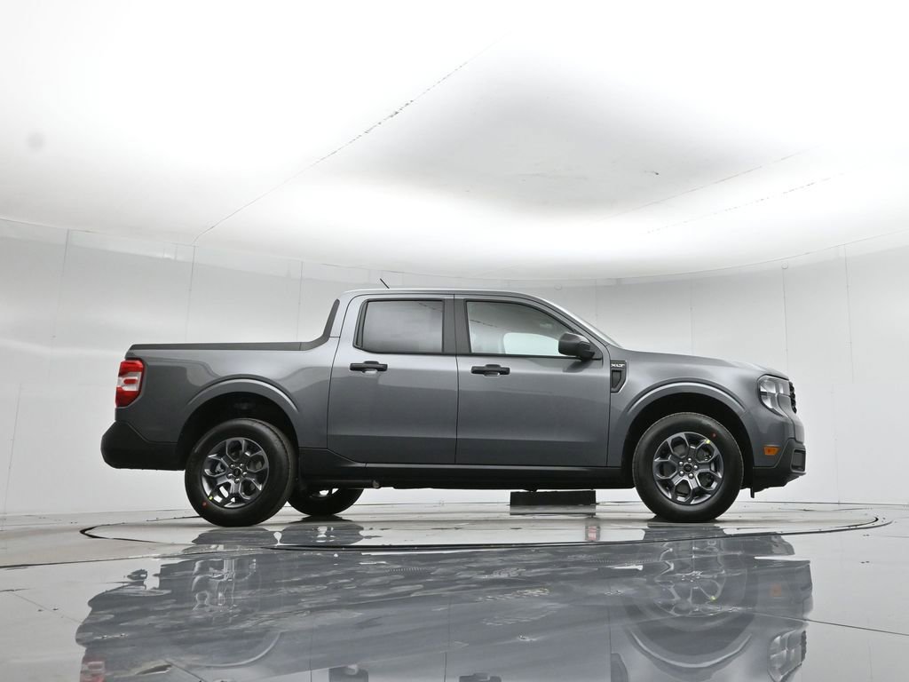 New 2026 Ford Maverick XLT image 45