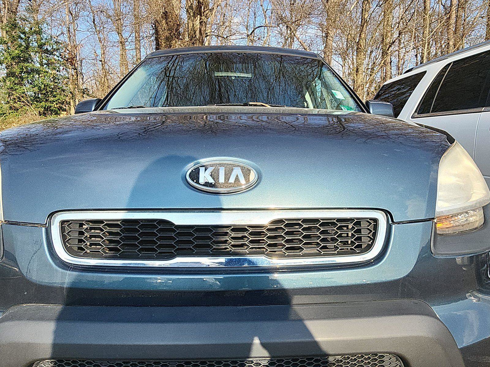 Used 2011 Kia Soul + w/ Audio Pkg image 11