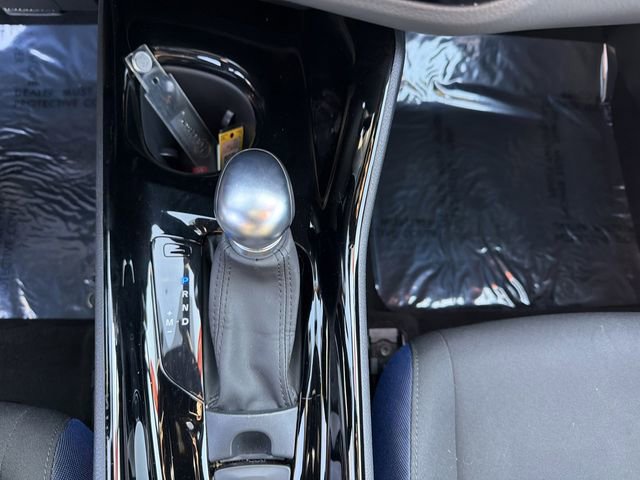 Used 2022 Toyota C-HR XLE FWD image 22